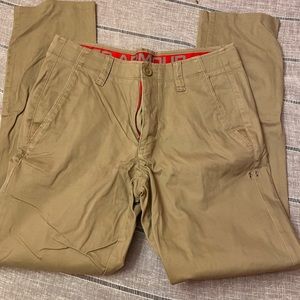 Under Armour khakis